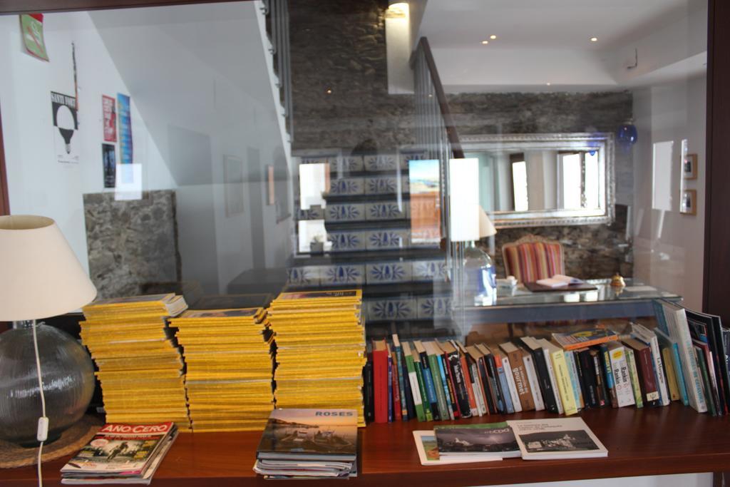 Hostal Cristina Cadaques Exterior photo